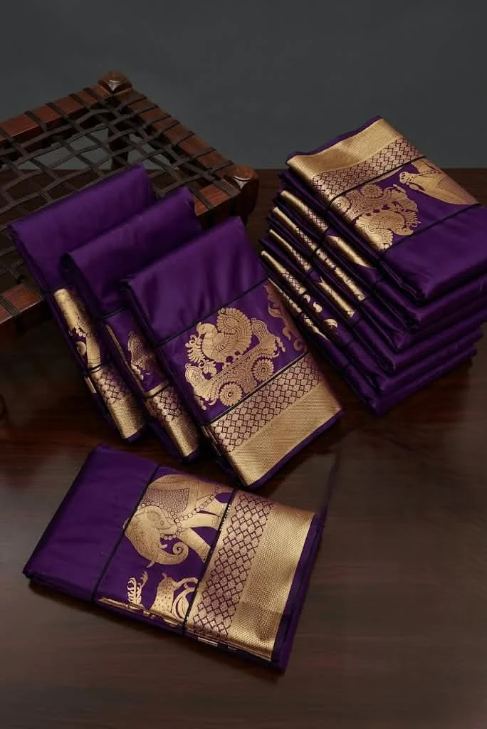Pallaku Kumki Pure Silk Saree